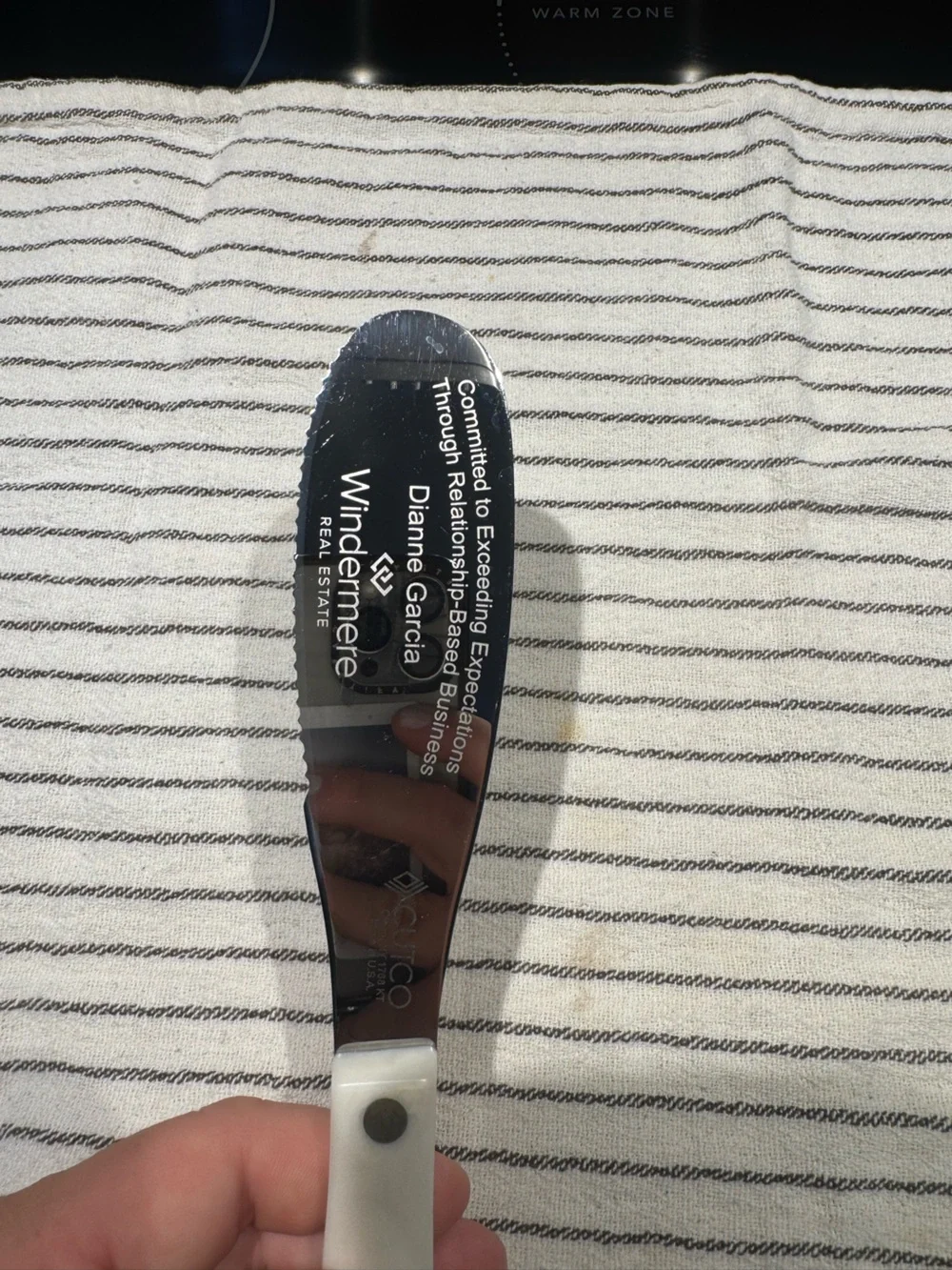 Cutco White Handle Spreader with Stainless Blade